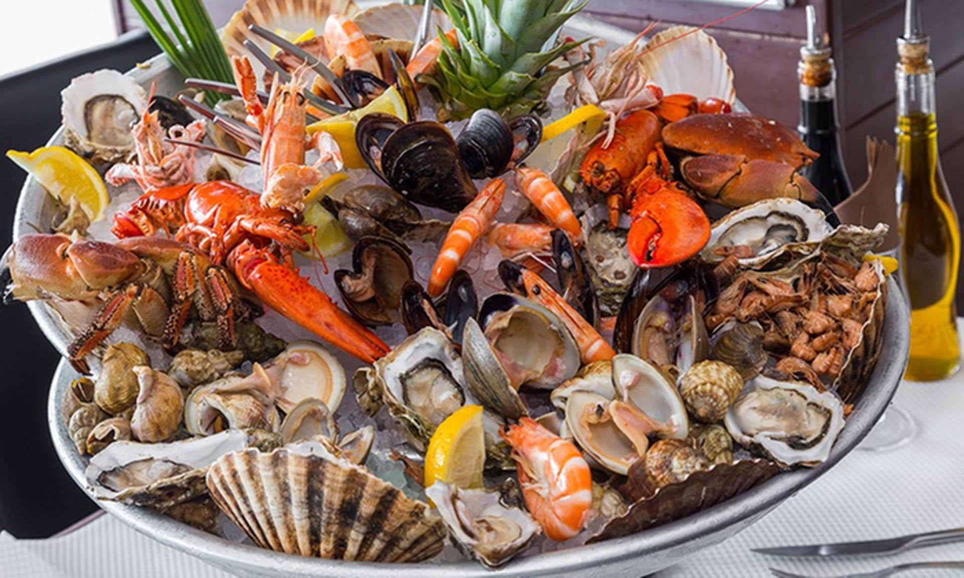 La Brasserie de la Plage l Restaurant Locquirec Restaurant & Bar